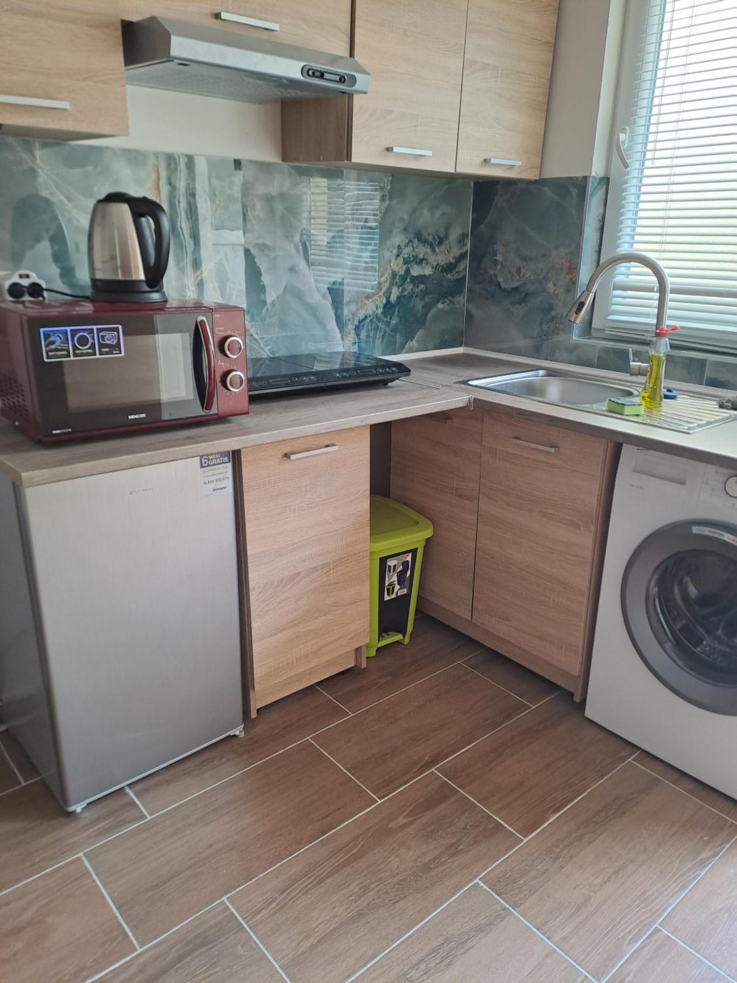 Nha Nghi Cho Cap Doi Va Gia Dinh Apartman Prága Kültér fotó