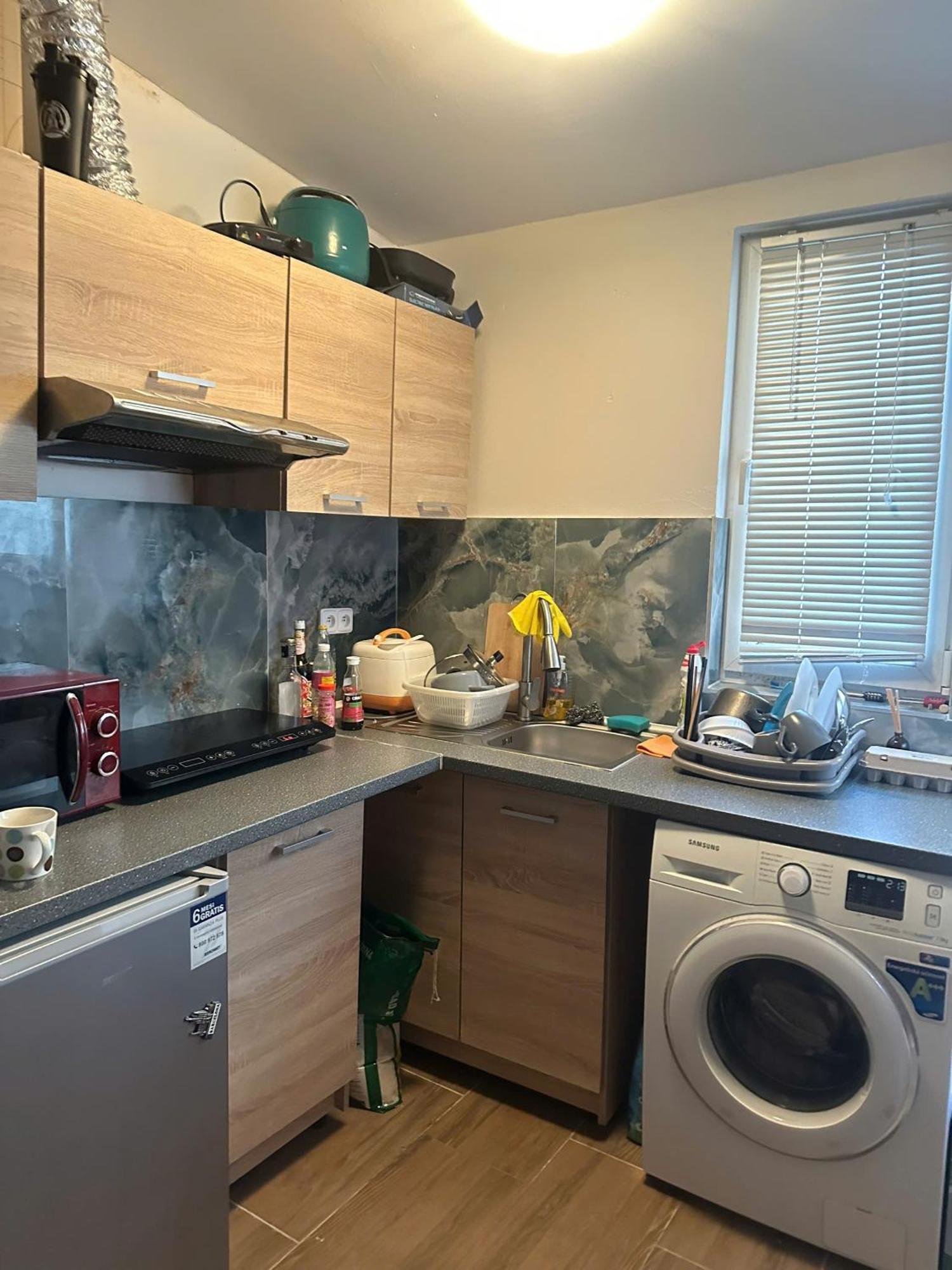 Nha Nghi Cho Cap Doi Va Gia Dinh Apartman Prága Szoba fotó